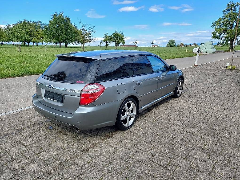 Subaru Automobili: Subaru Legacy – Usato da Egnach venduto da reberli 4