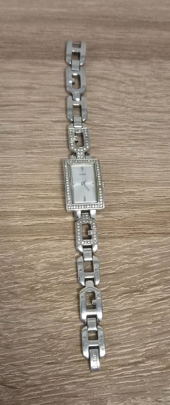 Guess Orologi: Montre Guess – Usato da Bouveret venduto da lagartha 1