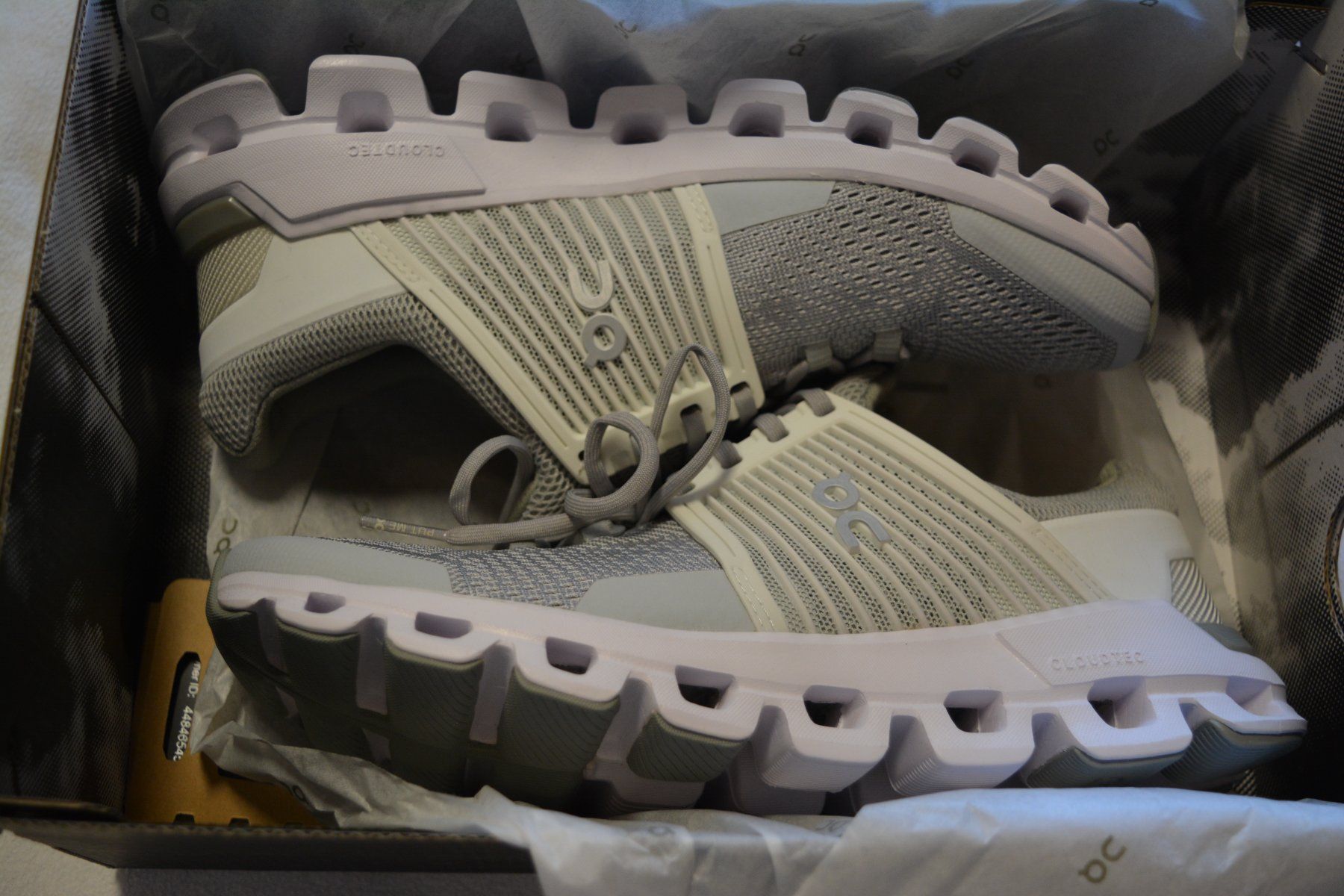 On Scarpe da donna: ON SCHUHE DAMEN CLOUDSWIFT – Nuovo e nell'imballaggio originale da Weissbad venduto da Usw63