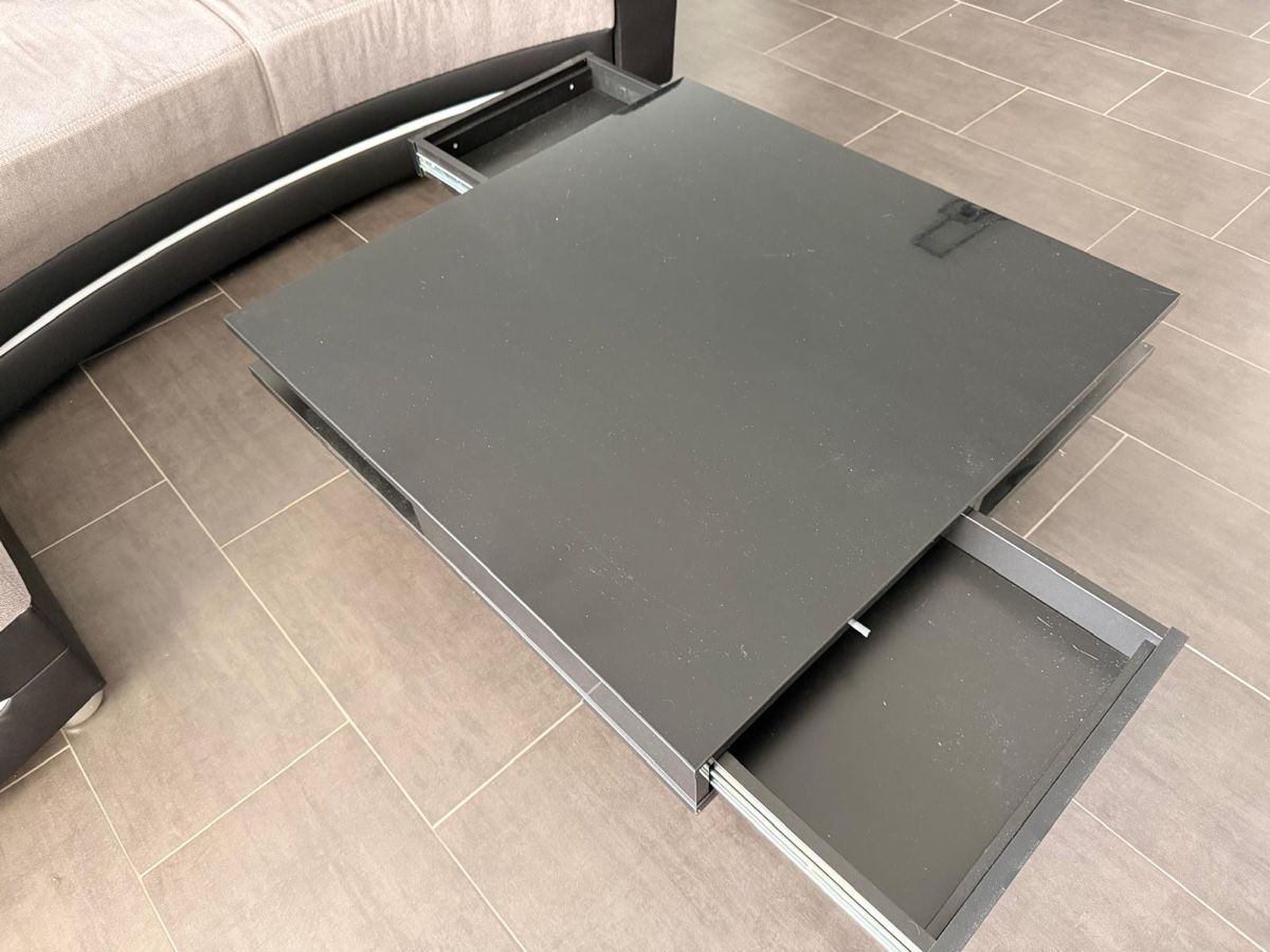 Tables: Salontisch – D'occasion à Ganterschwil par CS-150 2