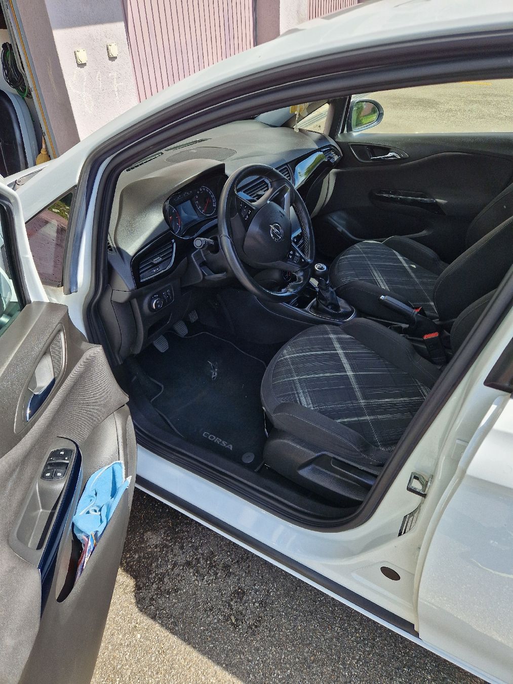 Opel Automobili: Opel Corsa E 1.0l – Usato da Grenchen venduto da Tanaj 5
