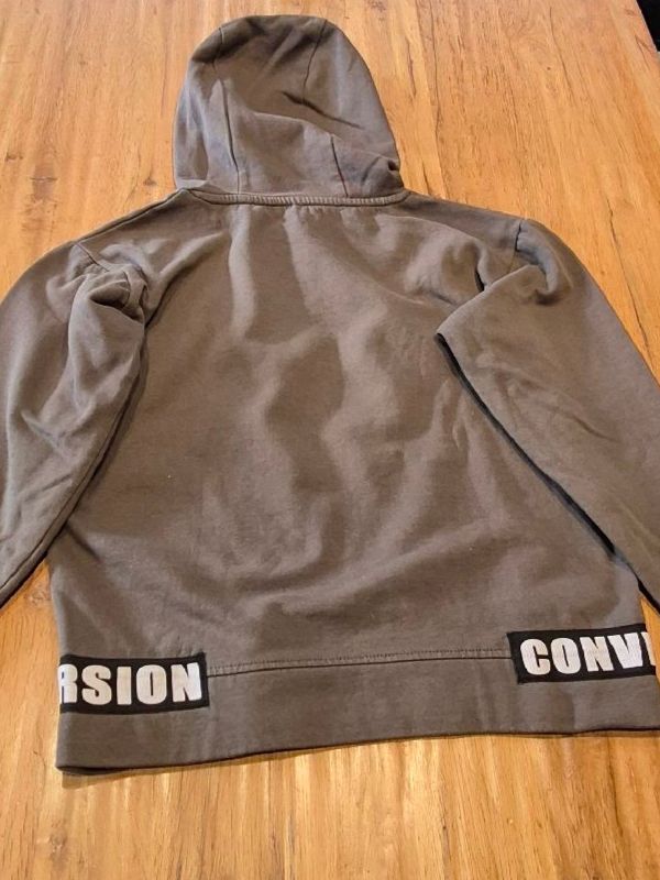 Maglioni & Felpe: 134/140 - Grösse, Kapuzenpullover für Junge – Usato da Nottwil venduto da echtMOMO 3