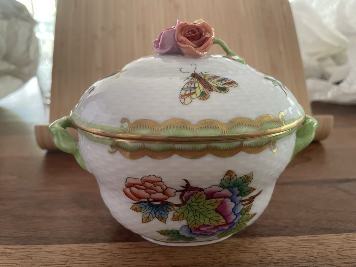 Tutte le decorazioni: Porzellandose – Usato da Küsnacht ZH venduto da StephanieA02 2