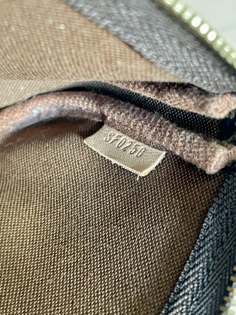 Louis Vuitton Taschen für Damen: Louis Vuitton Mini Pochette Accessoires – Gebraucht aus Richterswil von Prangins9 5