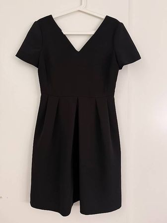 Robe noire Claudie Pierlot dos croisé 