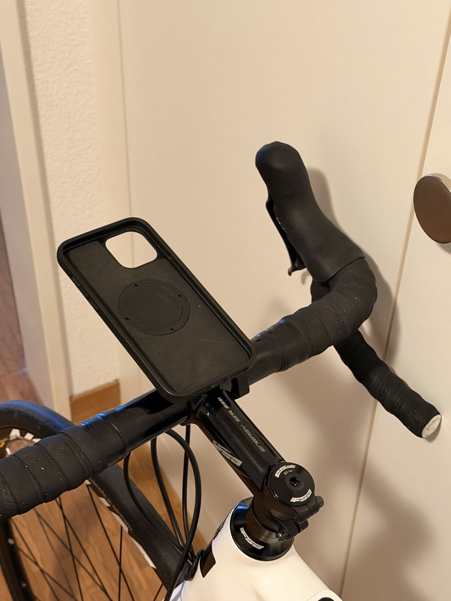 Quad Lock Staffe: Quad Lock Velo Set Halterung iPhone 16 Pro Max – Usato da Zürich venduto da Gadgets2020 1