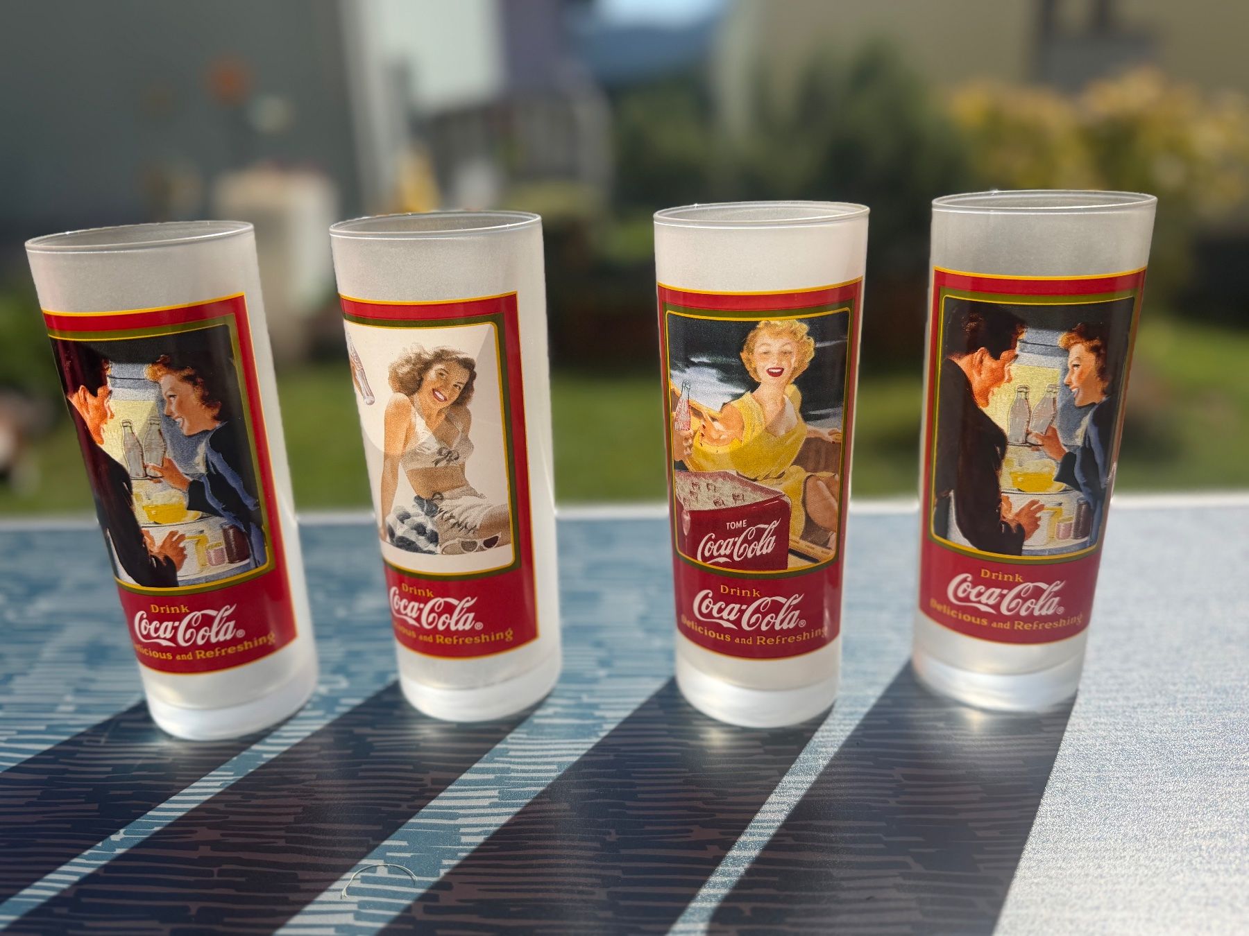 Coca-Cola Verres: 4 Glaser Coca-Cola Vintage Design – D'occasion à Cugnasco par tizianaq