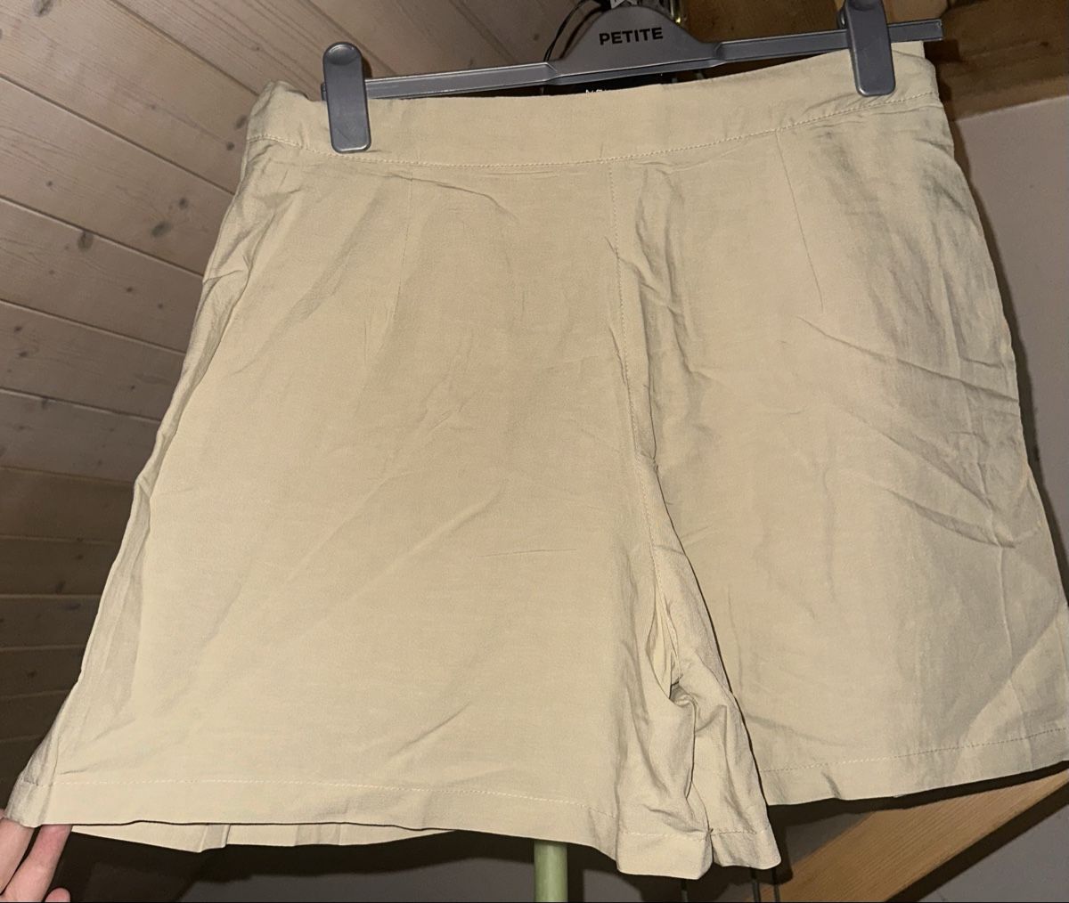 Bershka Pantaloni: Shorts, EU 44, NEU! – Nuovo e nell'imballaggio originale da Gutenswil venduto da jus_nr7h 3