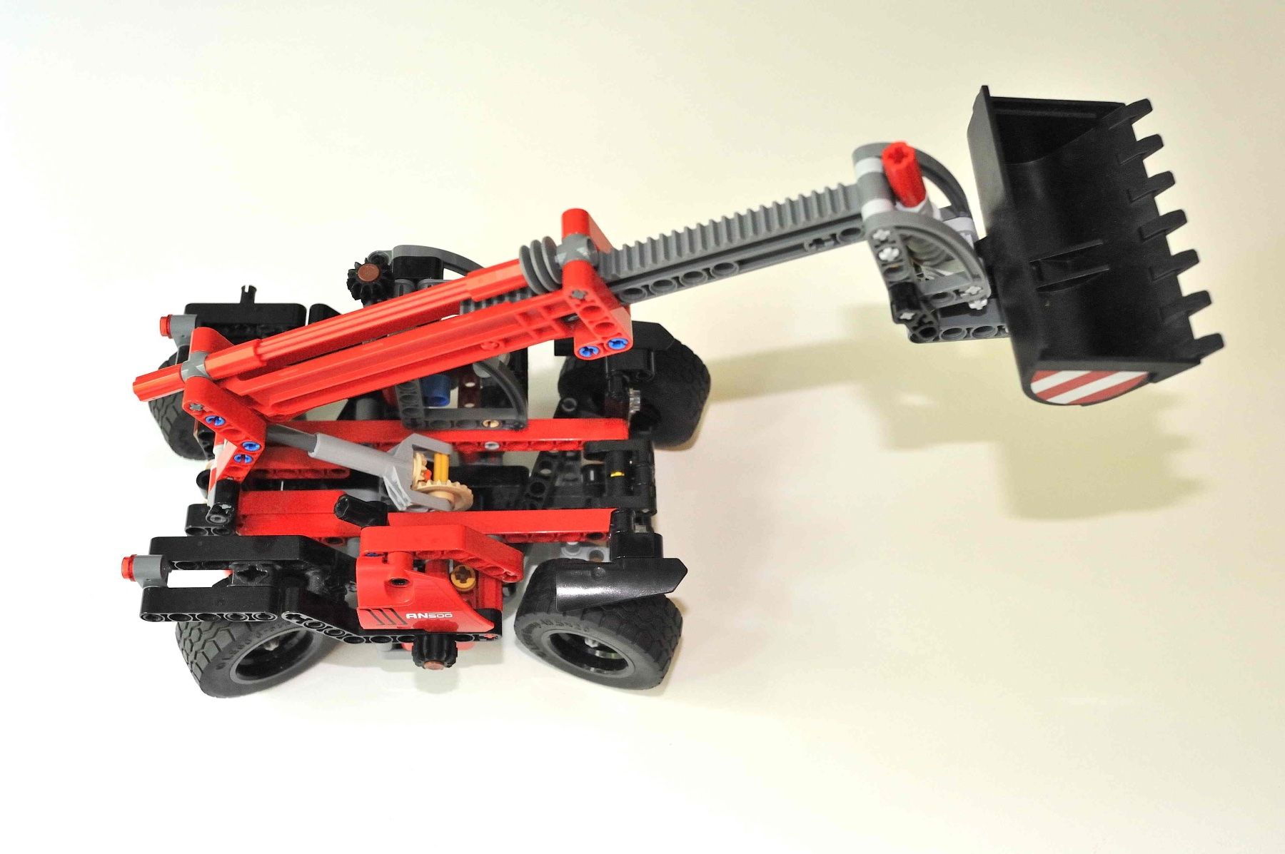 Lego Giocattoli: LegoTechnik Hebe-Bagger – Usato da Schwerzenbach venduto da floridan 4