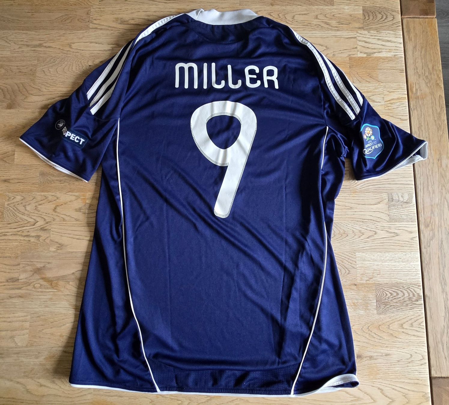 Adidas Canottiere & Pantaloni: Schottland | Miller | 2010 | Euro-Quali Patch – Usato da Zollbrück venduto da MiKron