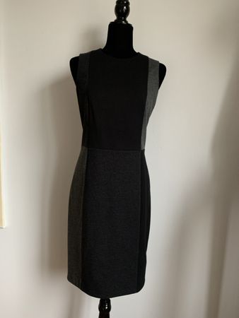 AKRIS: Elegantes neues Etuikleid, schwarz/anthrazit 38