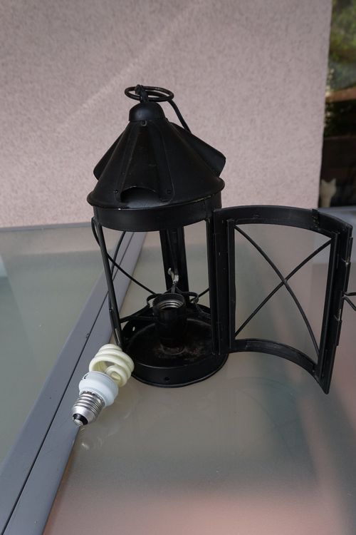 Armée suisse Lampes anciennes: Lanterne vintage à bougie de l'armée suisse ,  environ 1900 – D'occasion à Martigny par kabgayi 3