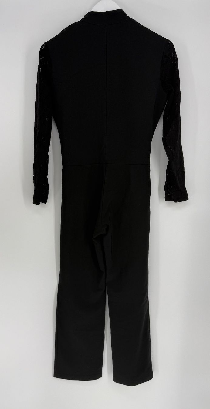 Jumpsuits: Schwarzer Jumpsuit mit Spitze Gr. 38 von Happy Mode – D'occasion à Auenstein par moin. 2