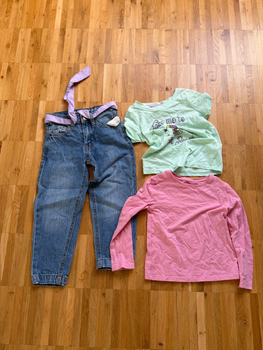 Lotti & Set di vestiti: Mädchen Kleiderpakte Grösse 98/104 – Usato da Kloten venduto da phug 2