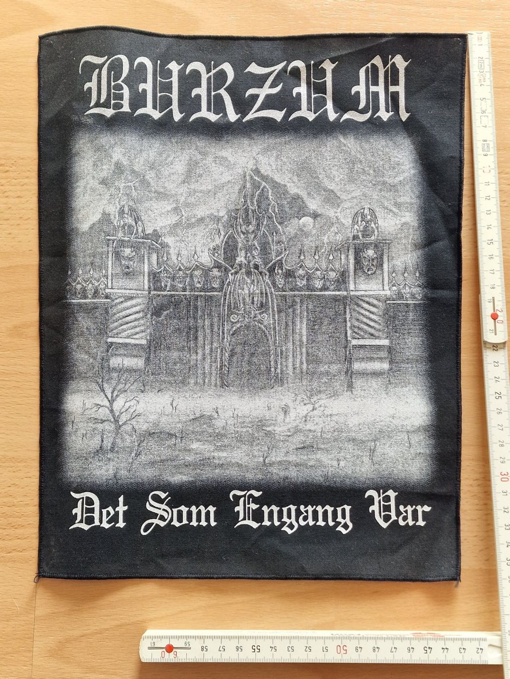 Toppe: Burzum- Det som engang var Backpatch – Usato da Güttingen venduto da Odhin