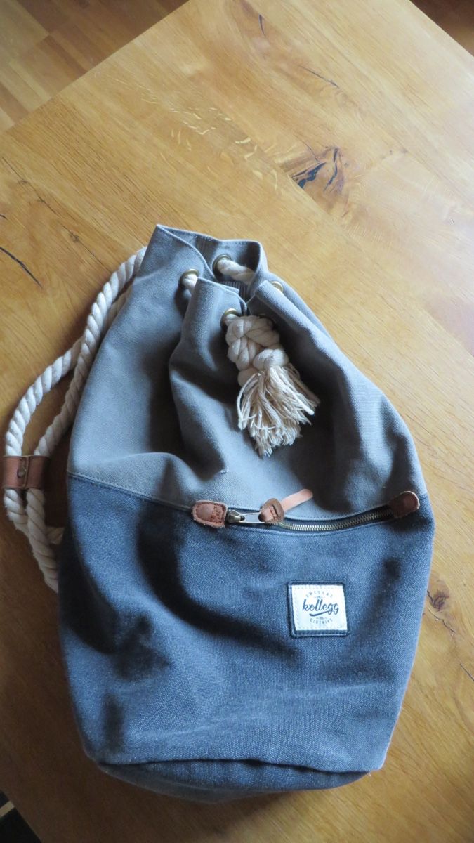 Borse: Beutel-Tasche – Usato da Pfäffikon ZH venduto da Purple_Jersey 2