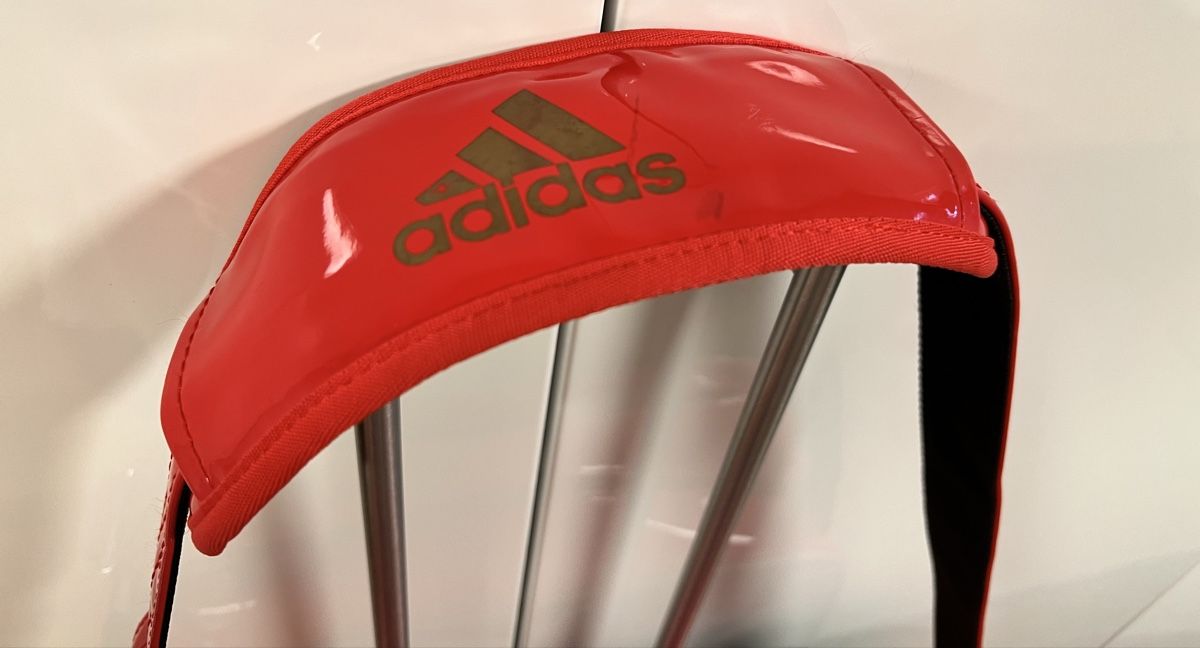 Adidas Taschen: Adidas Allzwecktasche Hochglanz  – Gebraucht aus Sevelen von Ritiplampi 6