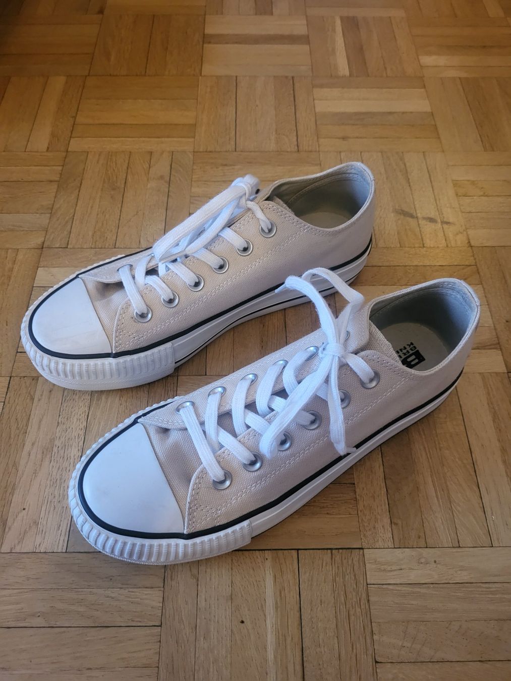 Damenschuhe: Basket British Knigthts 39 – Gebraucht aus Genève von beh_d27l 1