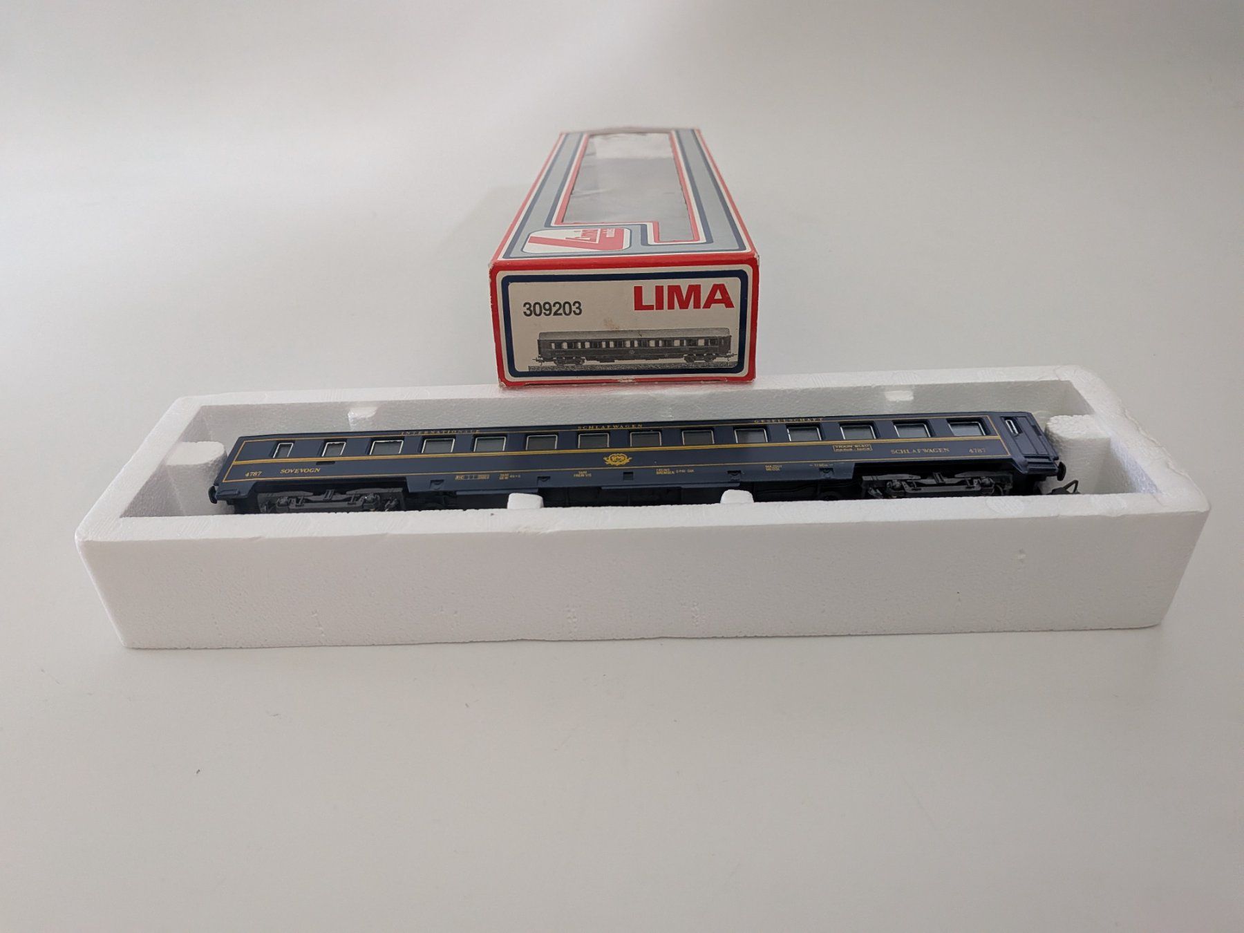 Lima Trains électriques: Lima Personenwagen 309203 – D'occasion à Künten par Dfog 1