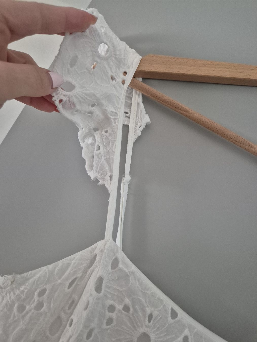 Kleider: Kleid weiss Grösse 36 von TRENDYOL  – Gebraucht aus Zürich von mit_jz2x 3