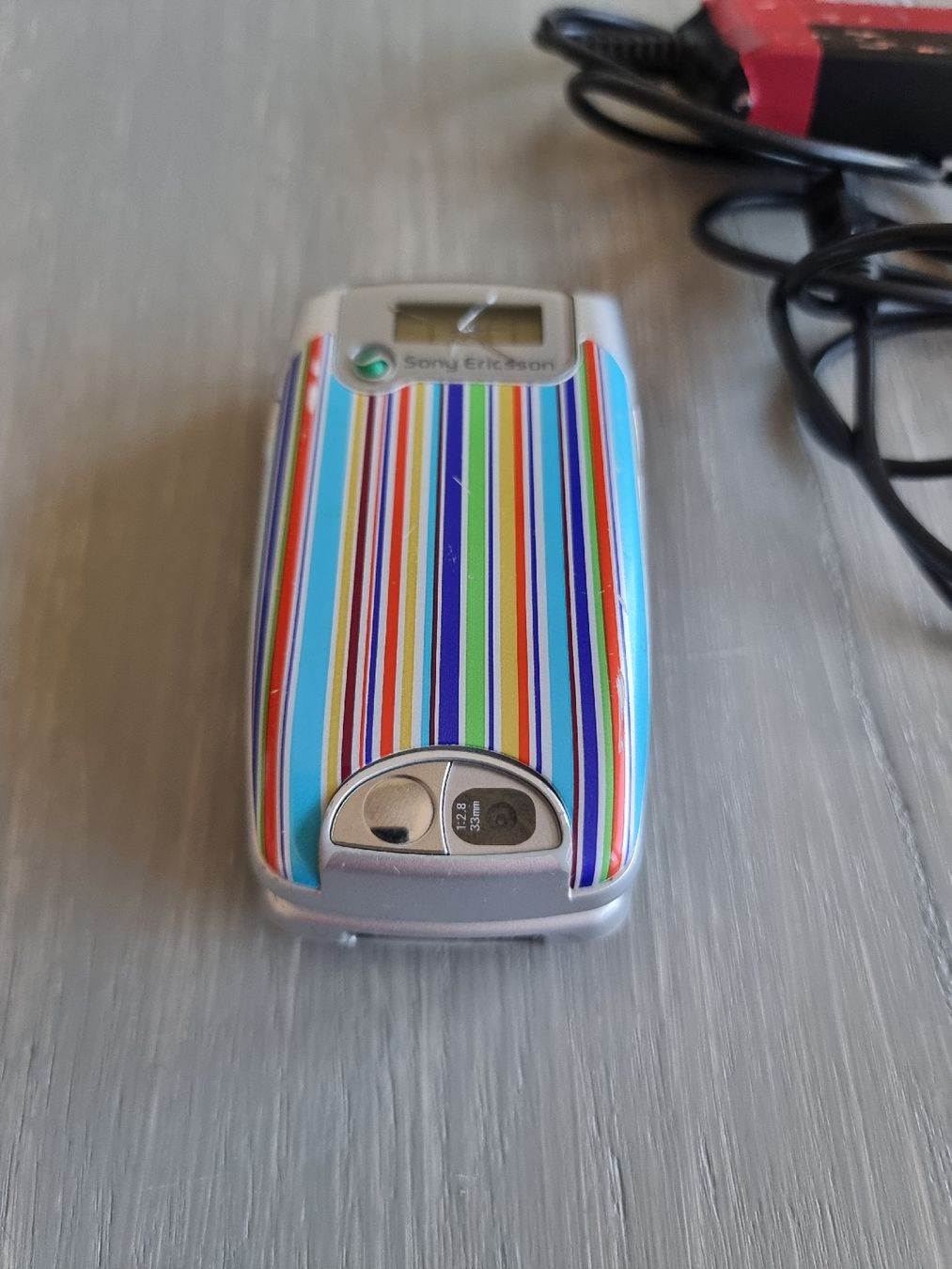 Ericsson Telefoni cellulari / Smartphones: Sony Ericsson Z520i Klapphandy mit Ladekabel – Usato da himmelried venduto da bribuli 3