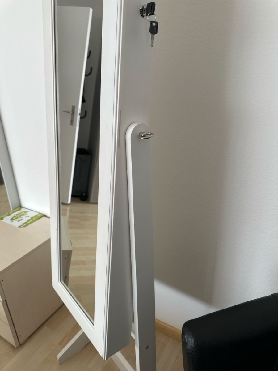Spiegelschränke: Schmuckschrank – Gebraucht aus Belp von uri_5pp5 1