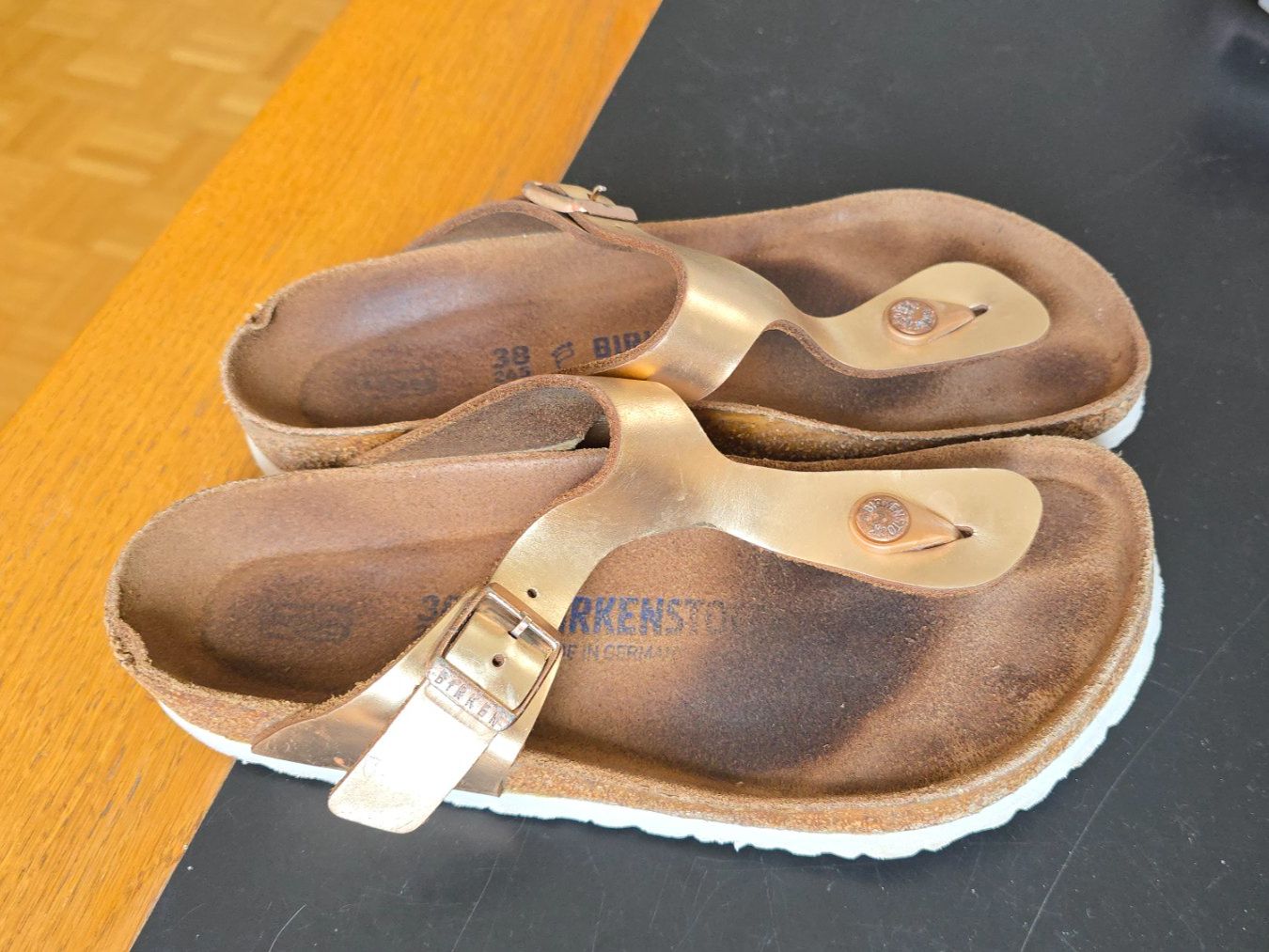 Birkenstock Chaussures femmes: BIRKENSTOCK Gizeh Sandale EU 38 – D'occasion à Wallisellen par theblacksheep 4