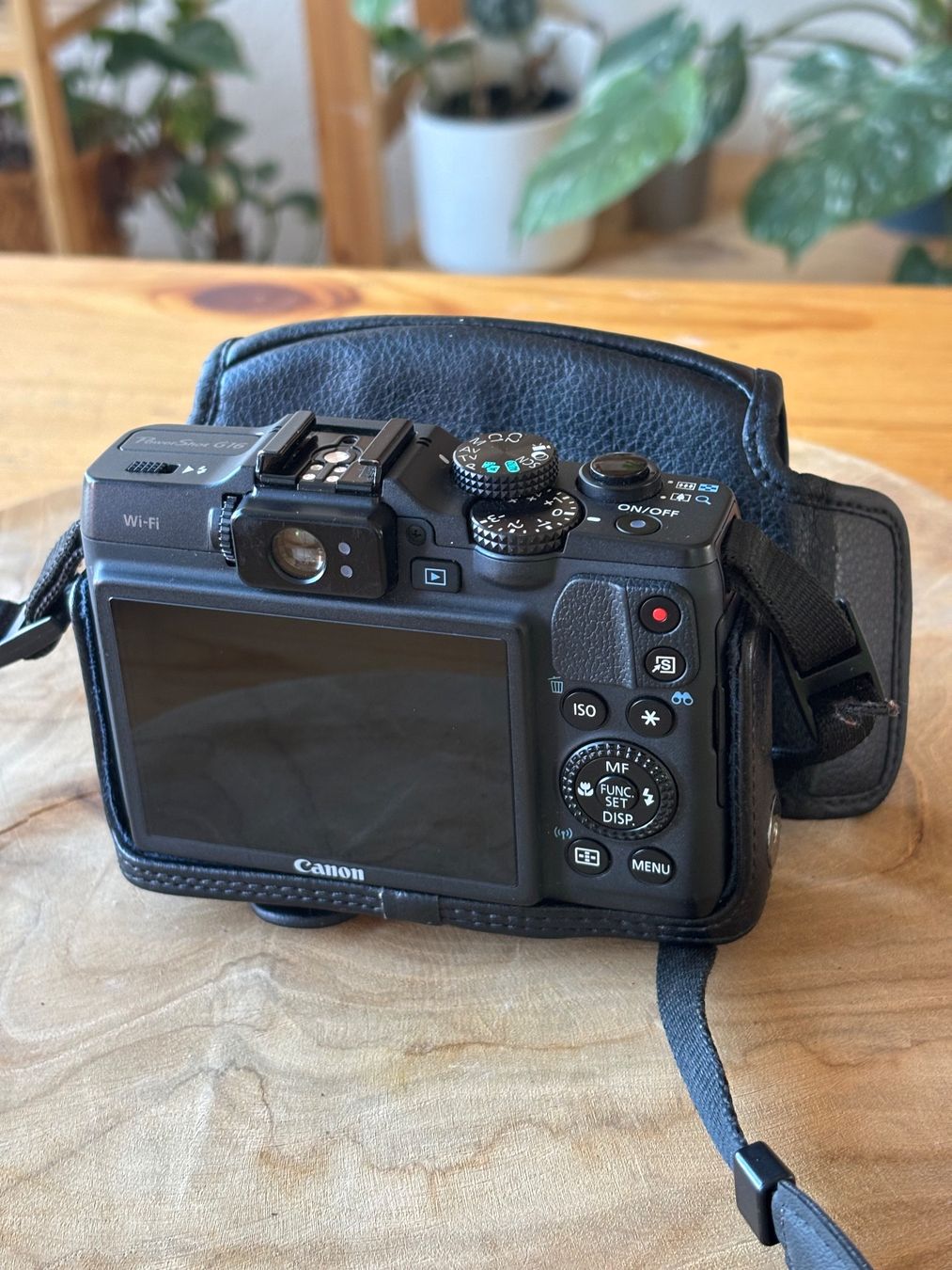 Canon Fotocamera: Canon PowerShot G16 Kompaktkamera mit Lederhülle – Usato da Igis venduto da sze_c5px 9