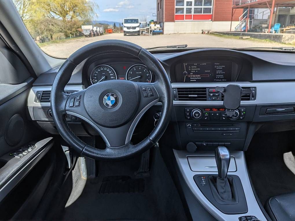 Automobili: BMW 330 i Touring Steptronic 272ch – Usato da Oppens venduto da mpi_9rwb 2