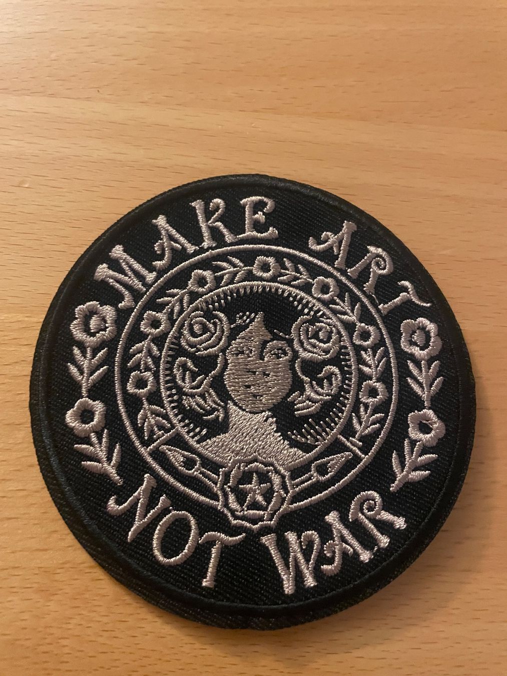 Patches: Make Art Not War Patch Sticker Aufnäher 303 – Neu (gemäss Beschreibung) aus Horn von abutre72