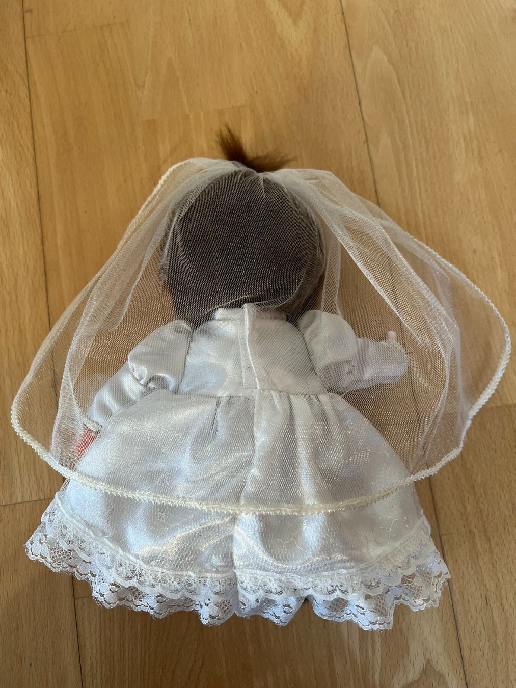 Monchhichi Puppen: Braut Monchichi Sekiguchi – Gebraucht aus Worb von farben20zauber 2
