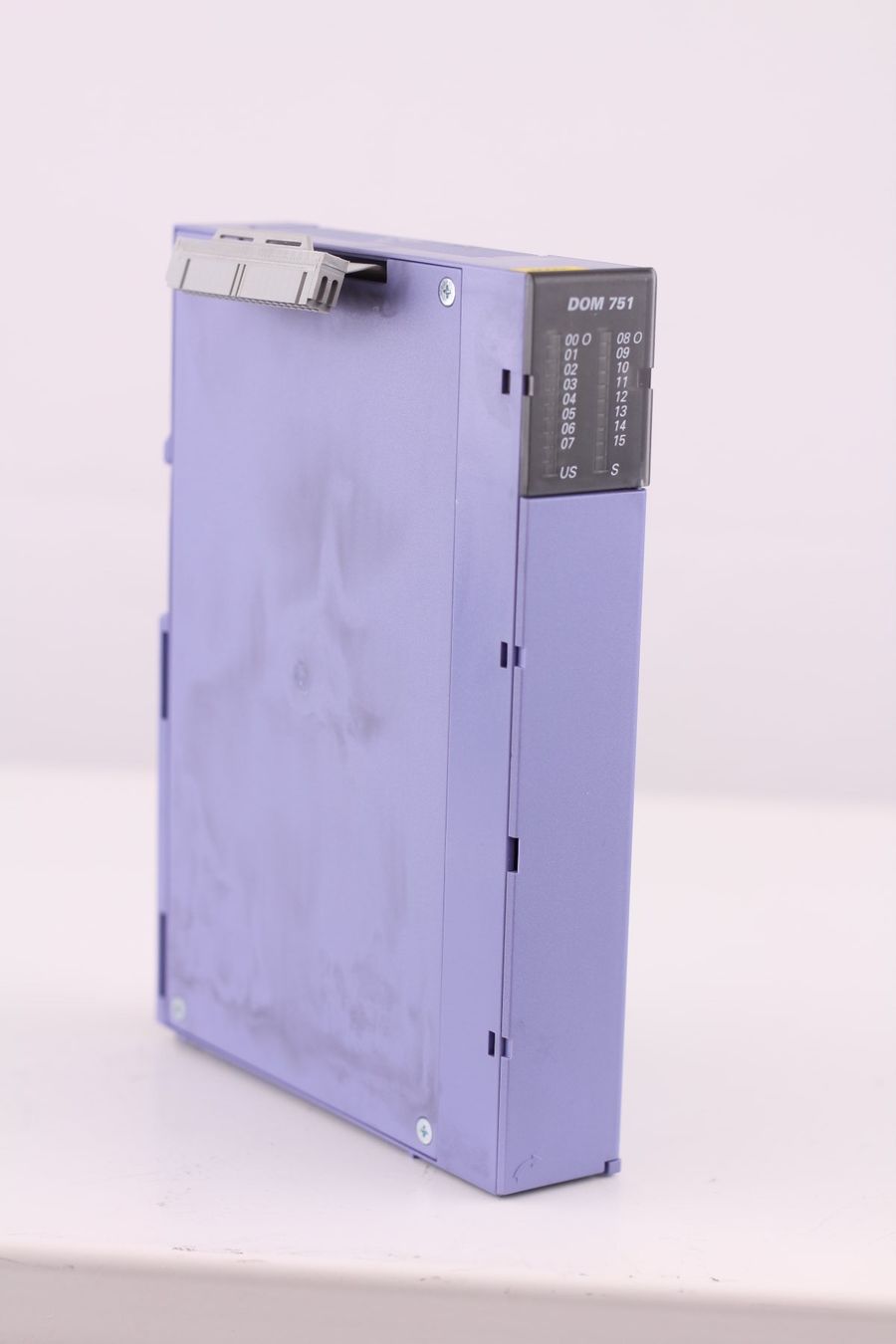 Componenti elettronici: 1 Stück Selectron DIM 751 – Usato da Winterthur venduto da Hint17