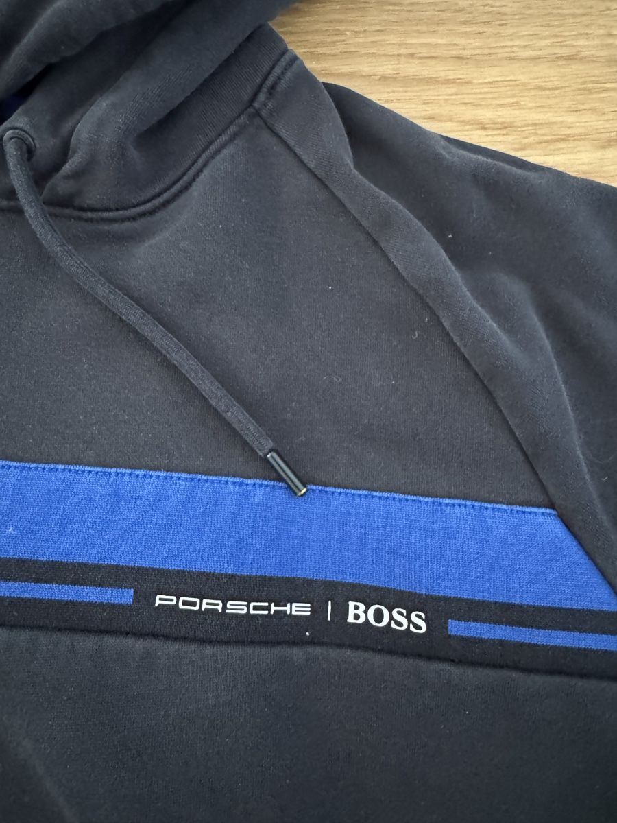 Hugo Boss Maglioni & Felpe: Hugo Boss x Porsche Kapuzen-Pullover – Usato da Schaan venduto da kri_tsw8 1