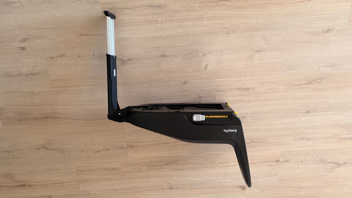 Maxi-Cosi Seggiolini per auto: Isofix - Maxi Cosi 2wayFix – Usato da Grüningen venduto da and_95kx 5