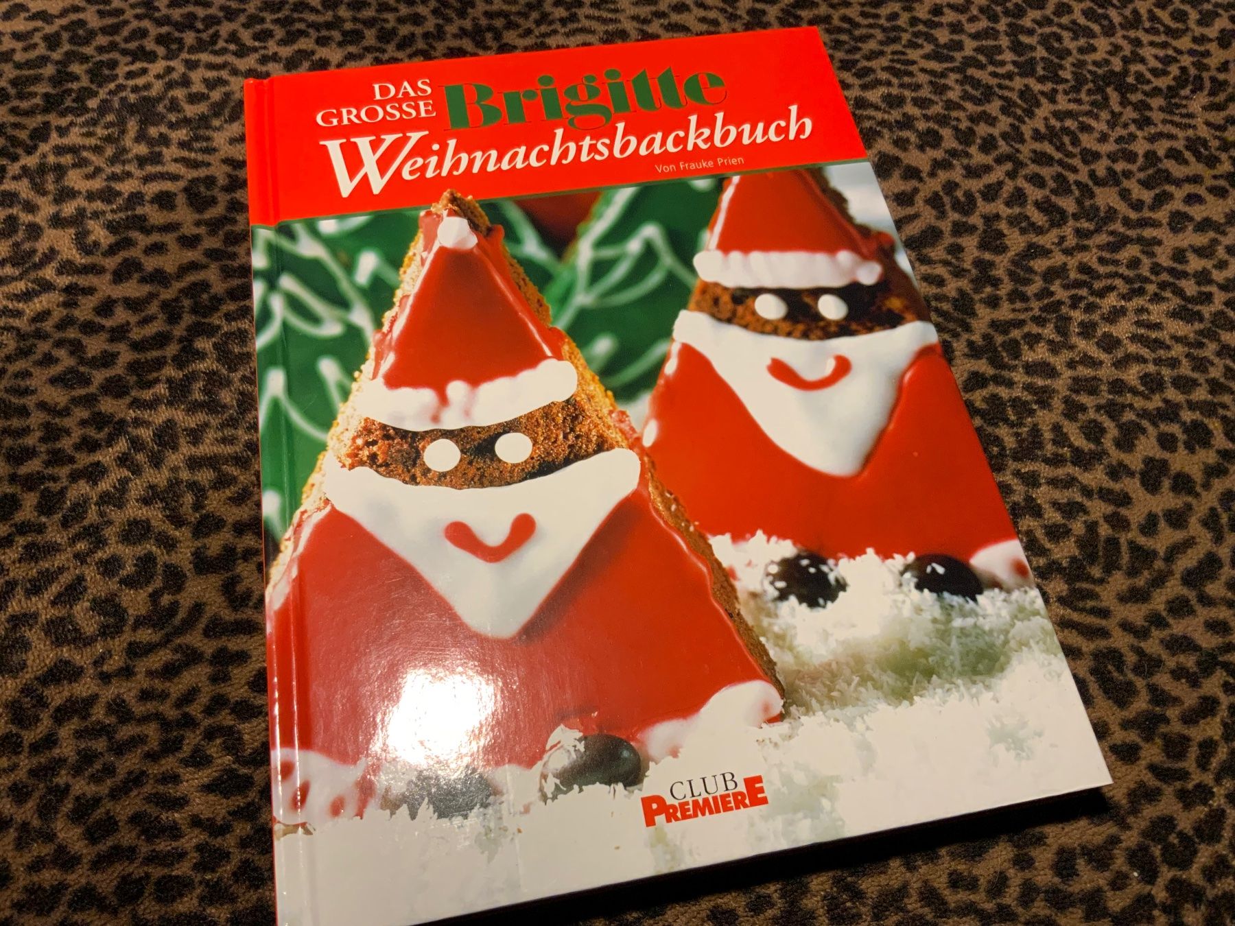 Libri: Das grosse Brigitte Weihnachtsbackbuch – Nuovo (secondo la descrizione) da Kreuzlingen venduto da son_8cwm
