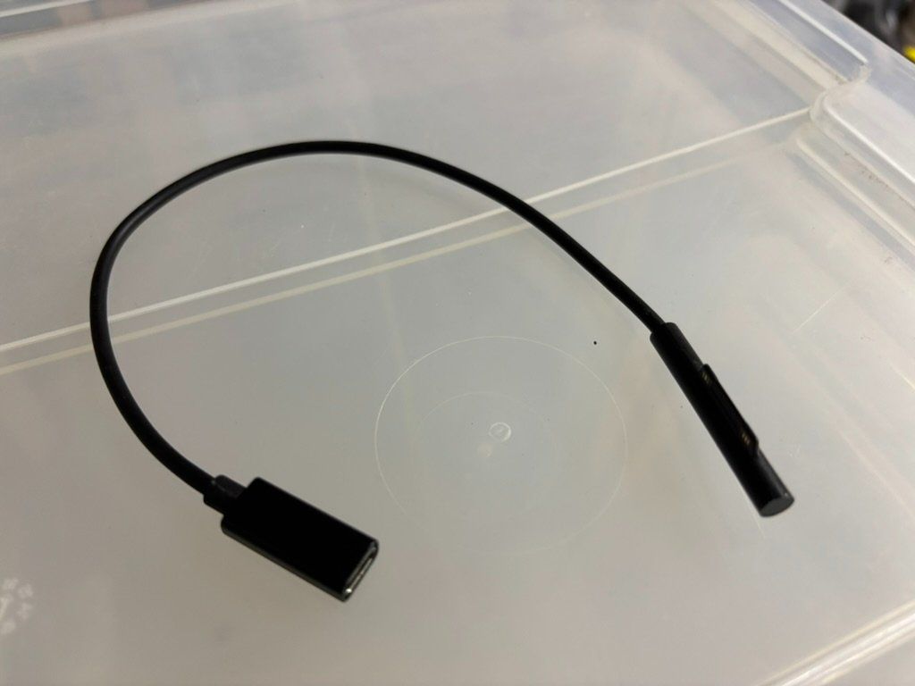Microsoft Lecteurs & Adaptateurs: Surface Connect auf USB-C Adapter – D'occasion à Erlinsbach par plastido