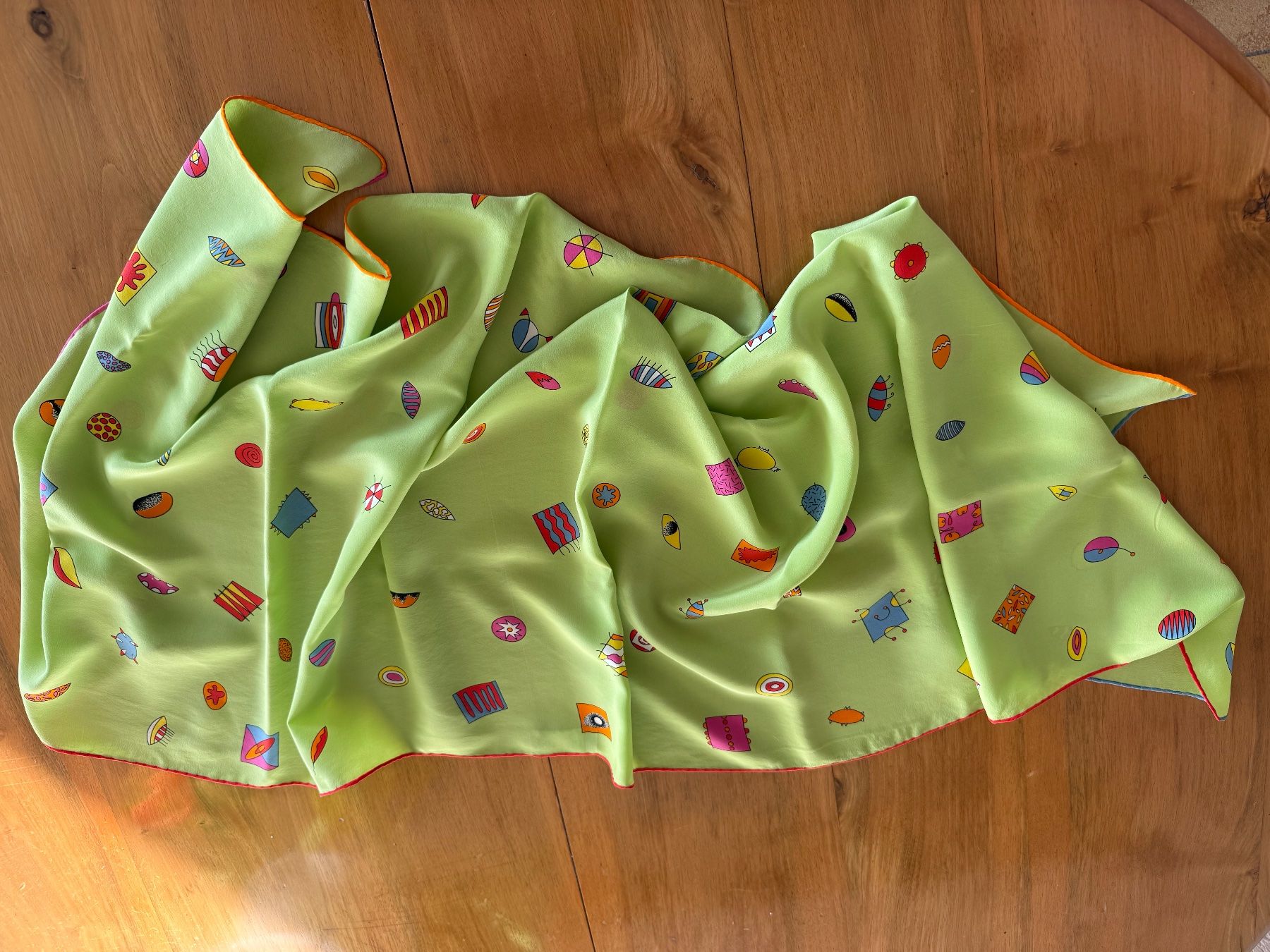 Foulard & Sciarpe: Seidenschal "Collection Matthias" – Usato da Oberentfelden venduto da milo.motti 1