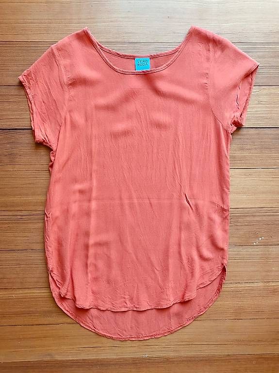 Vero Moda Blusen: Oranges Shirt – Gebraucht aus Aarau von lacrimara