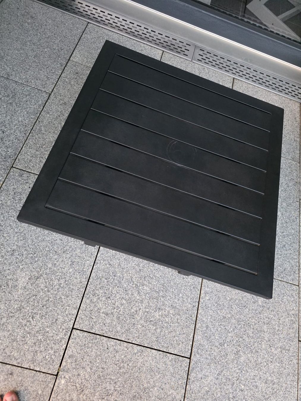 Tavoli: Thomson Loungetisch 70 cm schwarz – Usato da Egg b. Zürich venduto da Moritz8132 3