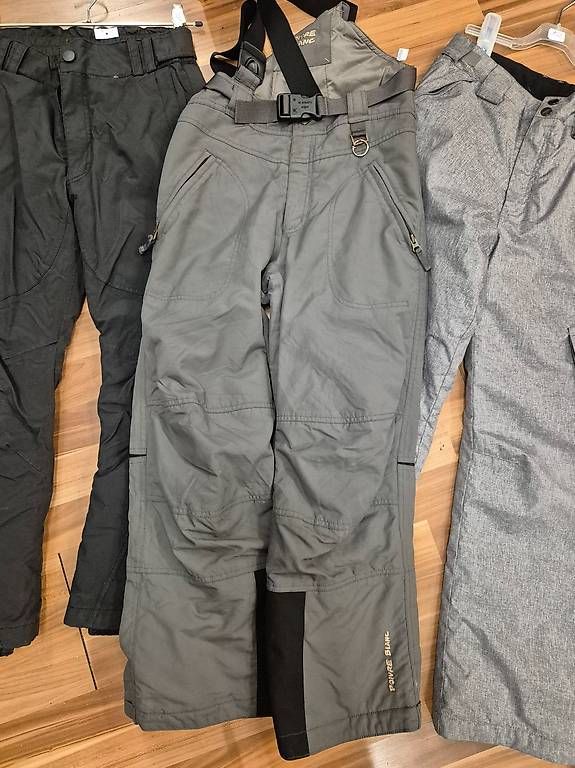 Pantaloni: 1 Skihose gr 152 nach Wahl – Usato da Schwarzenburg venduto da Flamingo07 2