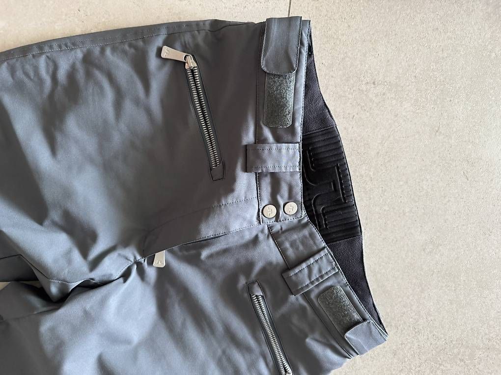Pantaloni: Skihose J.LINDEBERG Gr.S – Usato da Ried b. Kerzers venduto da Andle_74 2