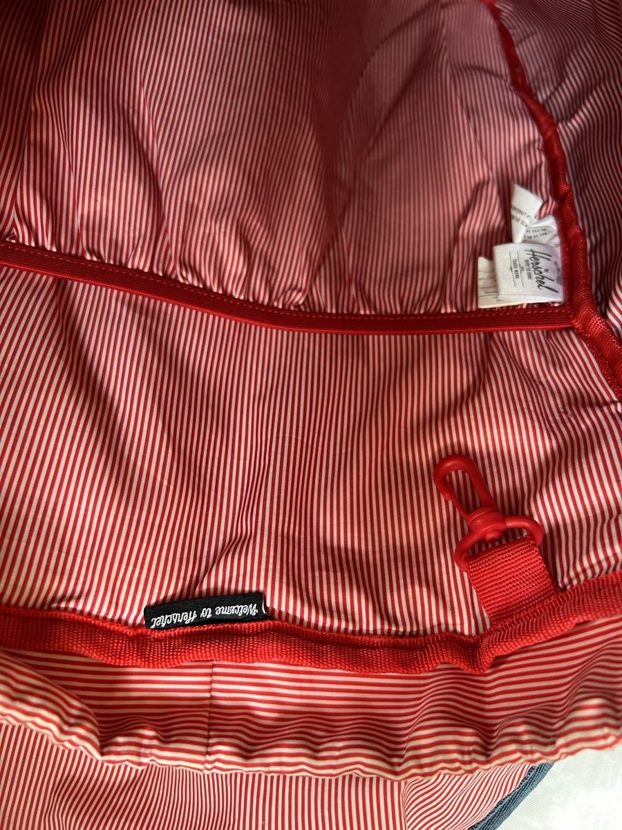 Herschel Zaini: Herschel Supply Company Backpack Rucksack Sac à dos – Usato da Ecublens VD venduto da staceys.stuff 7