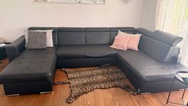 Schwarzes Kunstleder Sofa