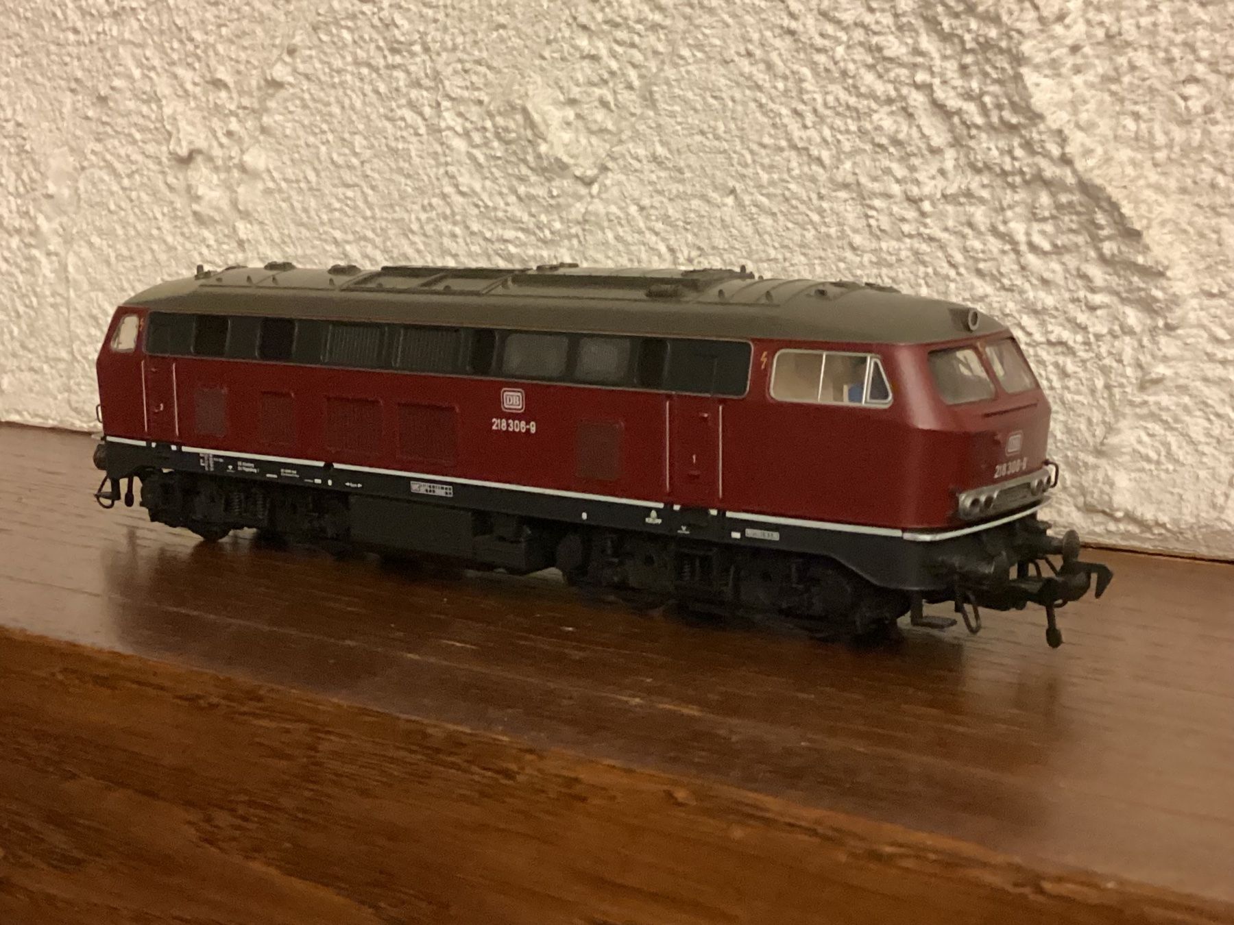 Fleischmann Modellini di ferrovie: H0 Fleischmann DB 218 – Usato da Laupen BE venduto da lasvegas2012