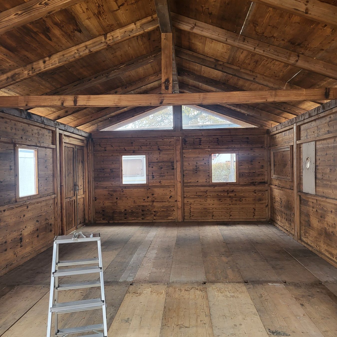 Articoli in legno: Fondue- & Raclettechalet Alphütte – Usato da Rheineck venduto da inf_kv7d 2