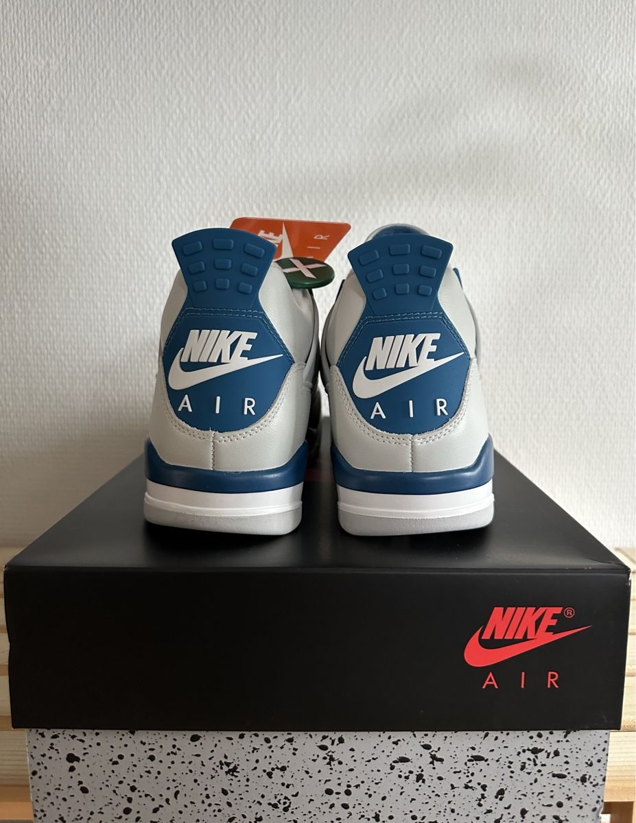 Jordan Scarpe da uomo: Jordan 4 Retro Military Blue / EU 43 – Nuovo e nell'imballaggio originale da Abtwil SG venduto da PauloDybala10 3