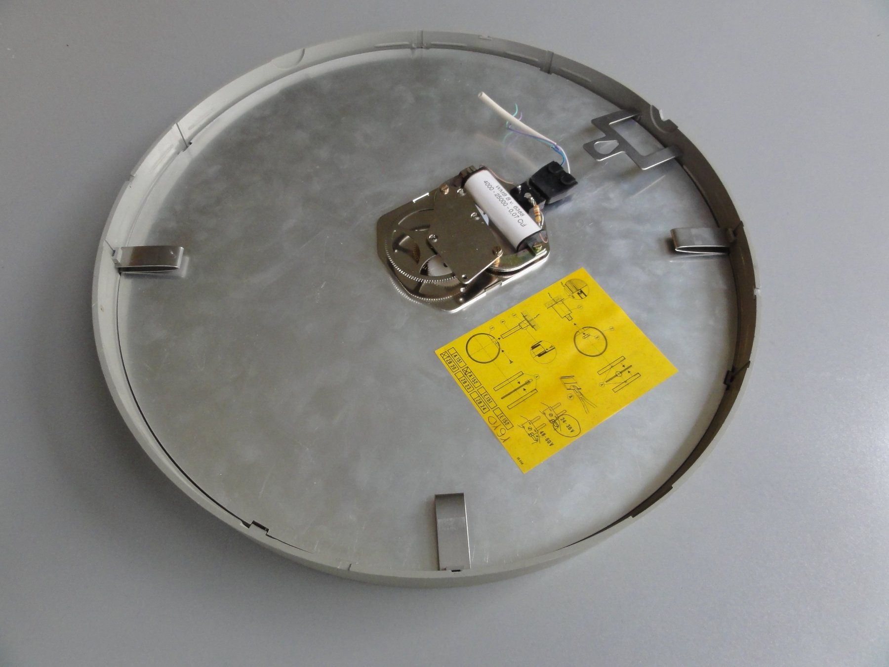Stand- & Wanduhren: Nebenuhr MOSER - BAER – Gebraucht aus Kriens von Scheiksbir 3