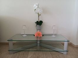 TV Möbel aus Glas