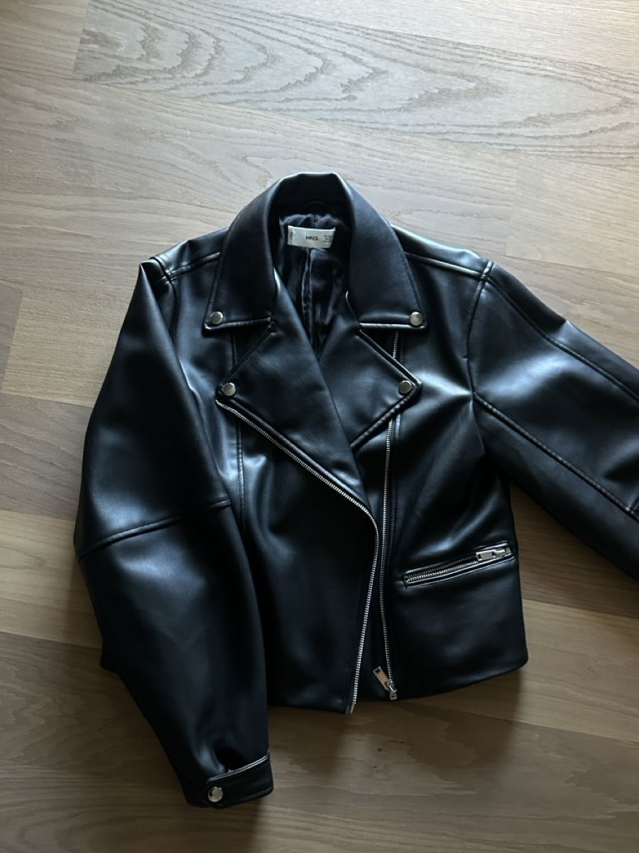Mango Vestes: Kunstlederjacke Mango – D'occasion à Kloten par niinaa.5