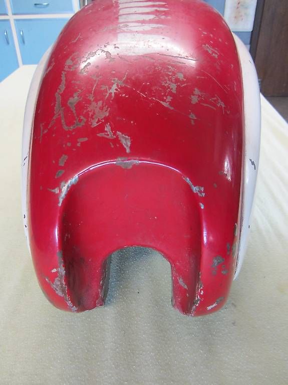 Sonstiges Fahrzeugzubehör: MV Agusta Tank – Gebraucht aus Kleindöttingen von degus06 3